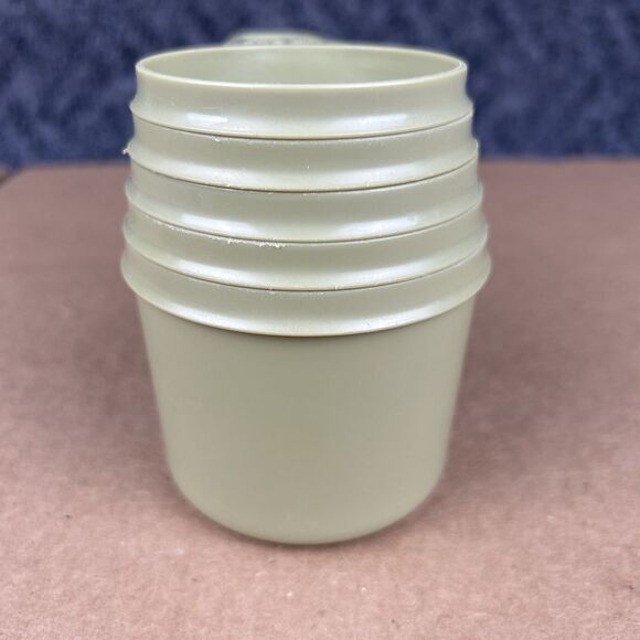 Vintage Tupperware Measuring Cups Set of 5 Avocado Green Retro - Picture 3 of 11